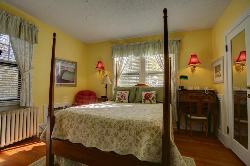 Brown Street Inn Bed And Breakfast 아이오와시티 외부 사진