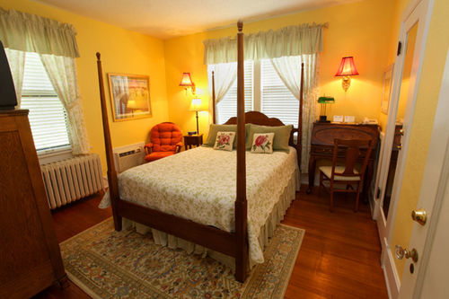 Brown Street Inn Bed And Breakfast 아이오와시티 외부 사진